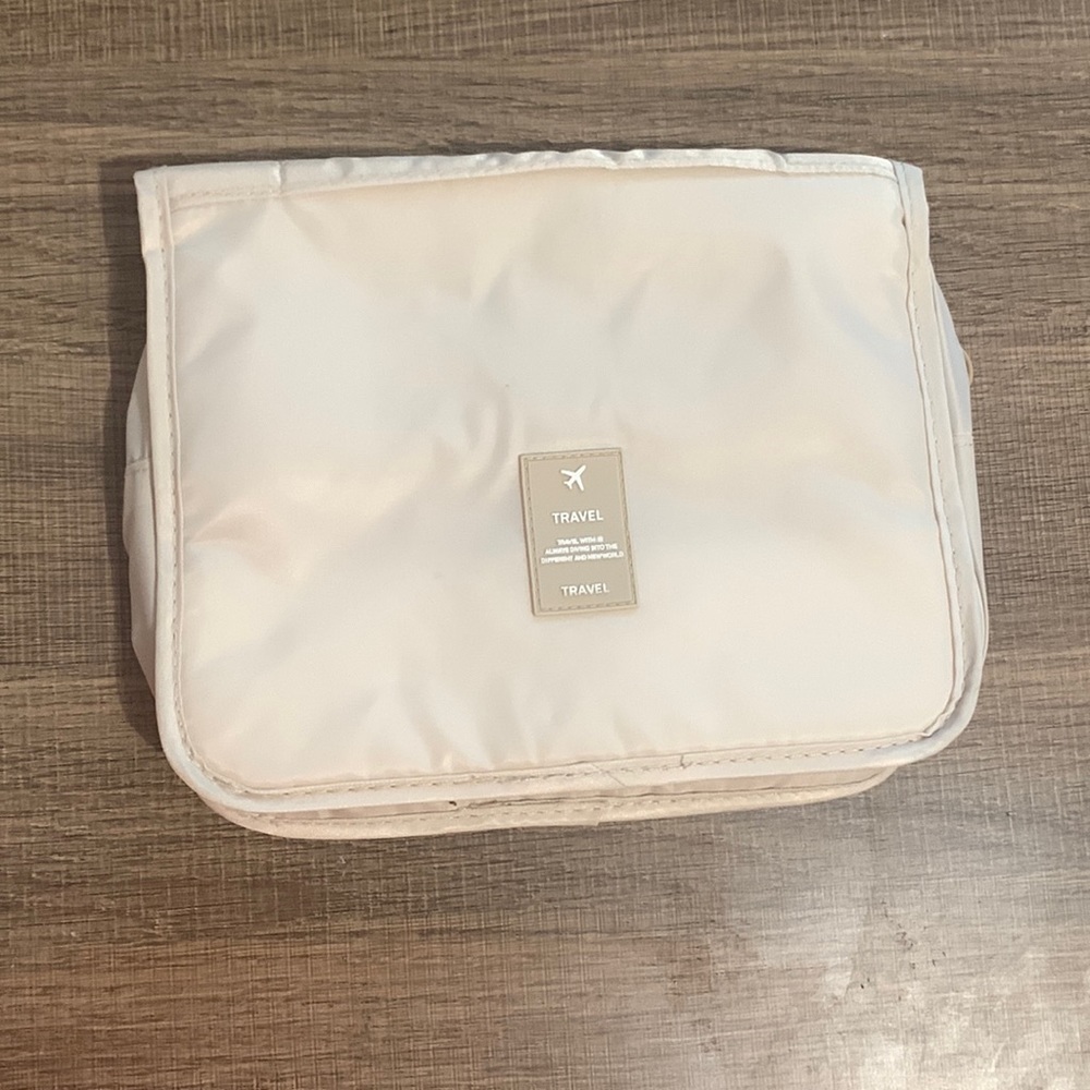 Travel bag brand new never been used